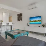 La Alcazaba Lagoon In Marbella By Costarentals - Ref M48
